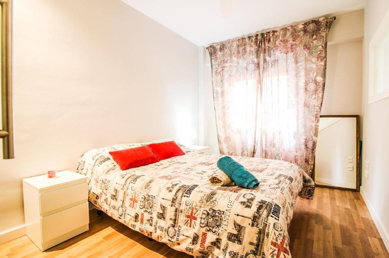 Lujoso Apartamento Centro Ciudad, Parking Privado Gratuito Murcia Buitenkant foto