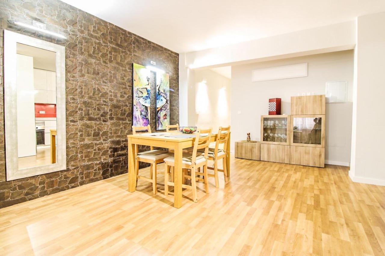 Lujoso Apartamento Centro Ciudad, Parking Privado Gratuito Murcia Buitenkant foto
