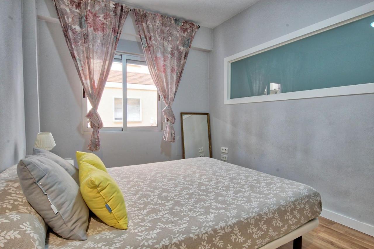 Lujoso Apartamento Centro Ciudad, Parking Privado Gratuito Murcia Buitenkant foto